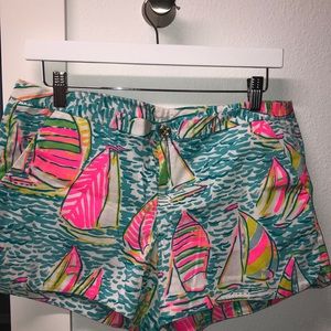 Lilly Pulitzer You Gotta Regatta shorts